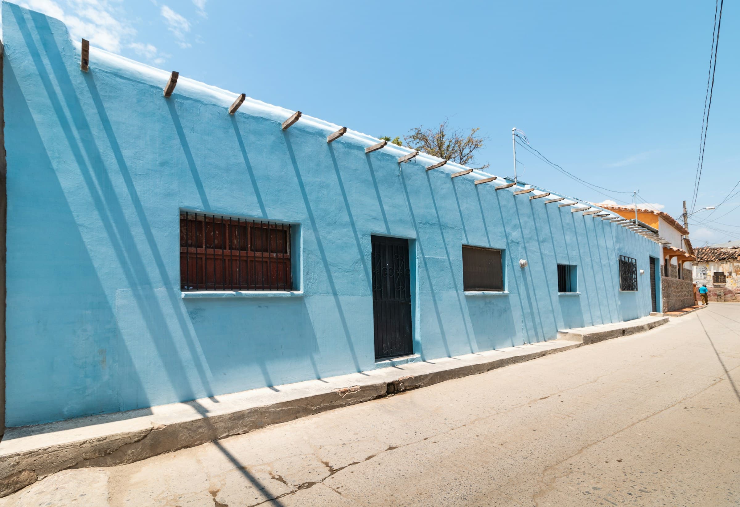 Fassade in Hellblau